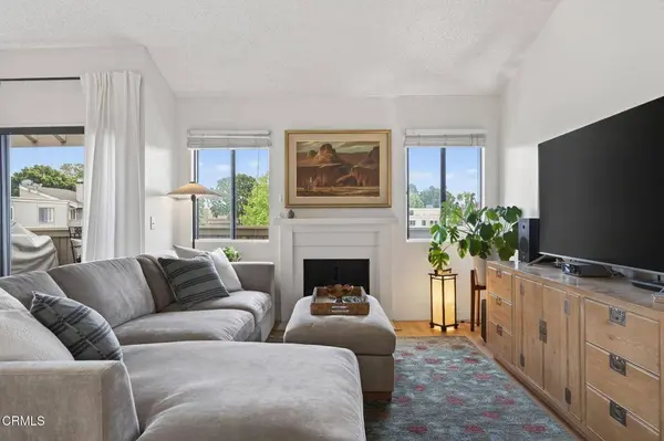 1275 Seacliff CT #2, Ventura, CA 93003