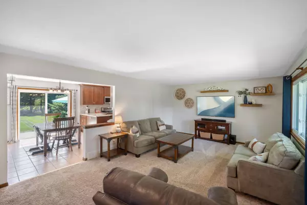 N55W26043 Richmond Rd, Lisbon, WI 53089