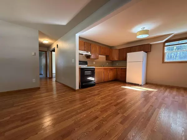 640 S Colonial Pkwy Unit 642, Saukville, WI 53080