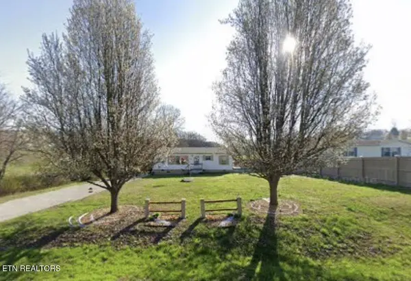 818 Fair Street St, Sweetwater, TN 37874