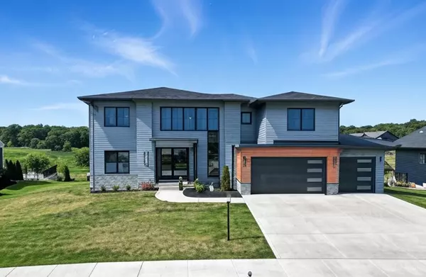Luxury Upgrades in Great Neighborhoods