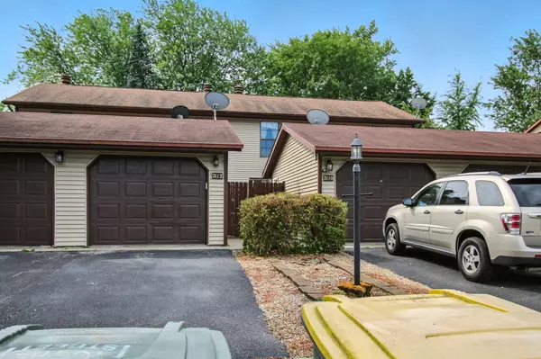 2110 Yorktowne DR, Valparaiso, IN 46383