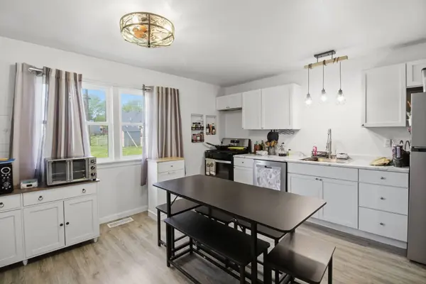 411 Portland RD, Valparaiso, IN 46385