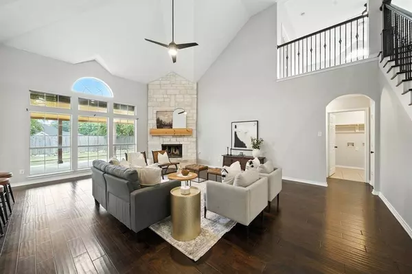 4541 Corner Brook Lane, Fort Worth, TX 76123