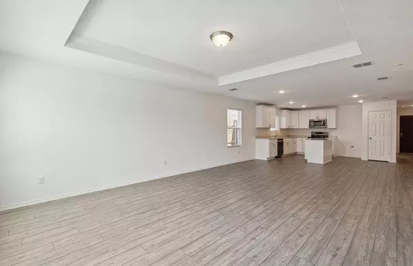 4425 Benham Drive, Crowley, TX 76036