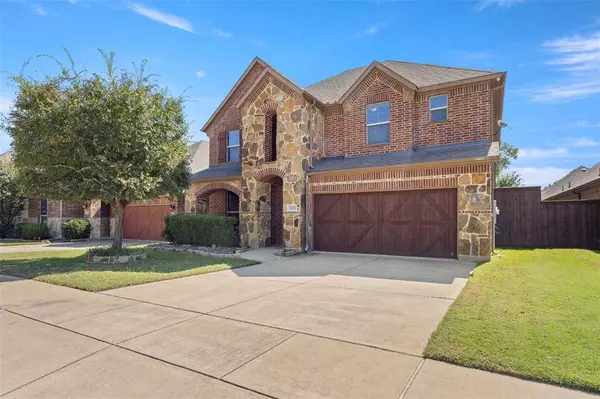 9424 Wood Duck Drive, Fort Worth, TX 76118