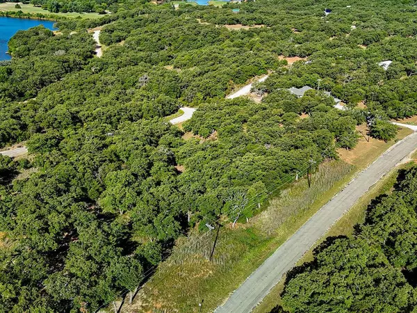 309 Nocona Drive, Nocona, TX 76255