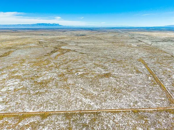 APN 10618 US Highway 62, Dell, TX 79837