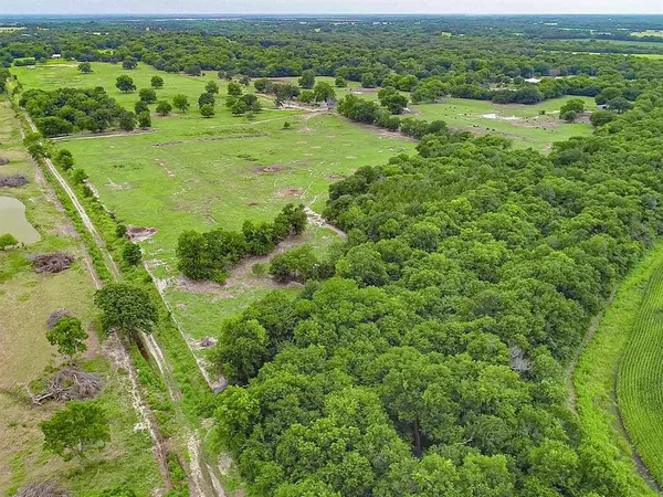 3280 Ws Rail Road, Ben Franklin, TX 75415