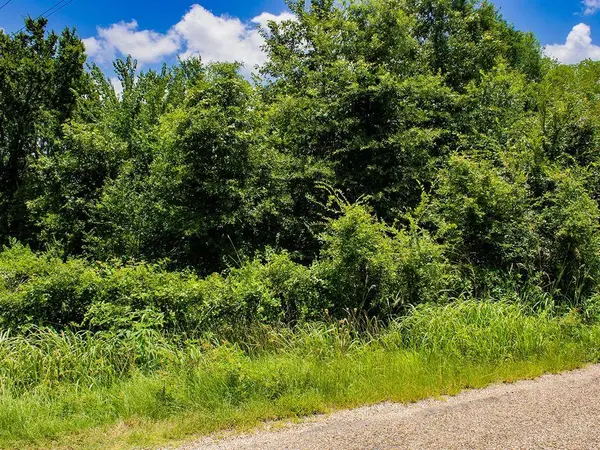 1253 County Road 1362, Mount Pleasant, TX 75455