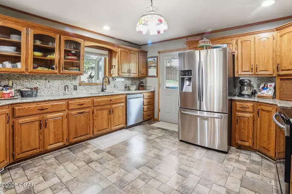 512 Geyer Road, Neosho, MO 64850