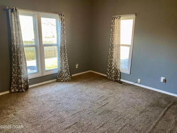 604 Pennell Street, Carl Junction, MO 64834