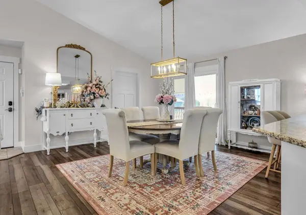 10559 Norway RD, Neosho, MO 64850