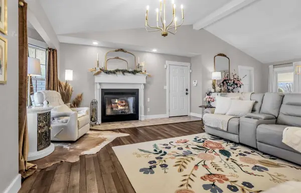 10559 Norway RD, Neosho, MO 64850