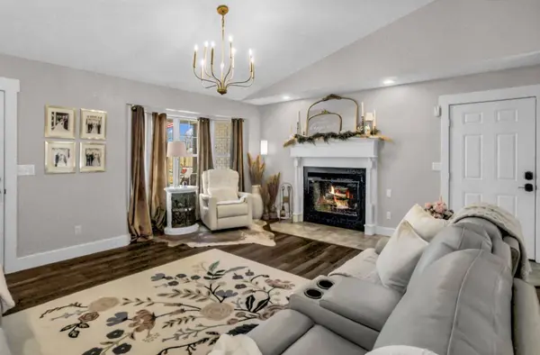 10559 Norway RD, Neosho, MO 64850