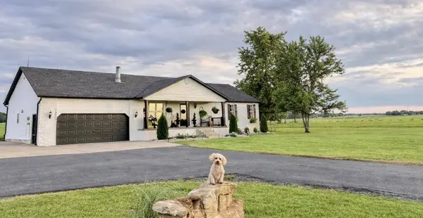 10559 Norway RD, Neosho, MO 64850