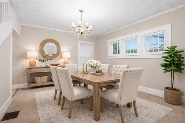 215 E Mckinney ST, Neosho, MO 64850