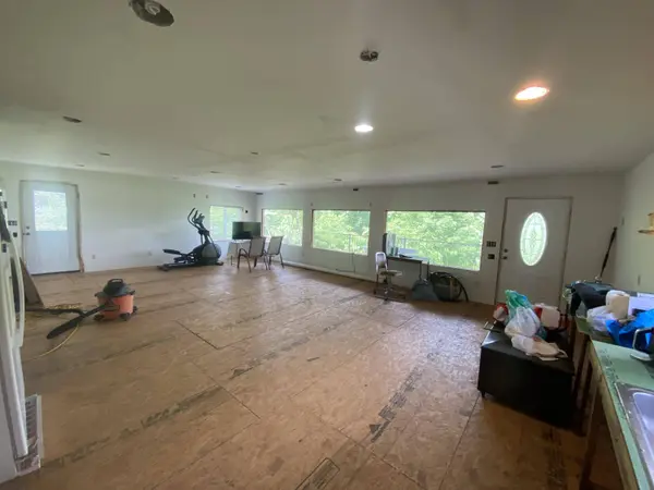 793 Rambling RD, Shell Knob, MO 65747