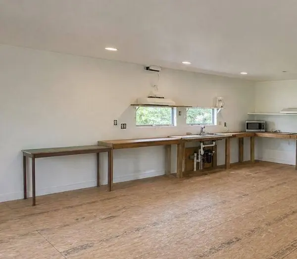 793 Rambling RD, Shell Knob, MO 65747