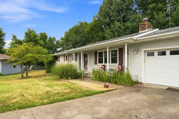 611 Elliff DR, Neosho, MO 64850
