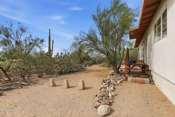 4975 N Lak A Yucca Rd, Tucson, AZ 85743