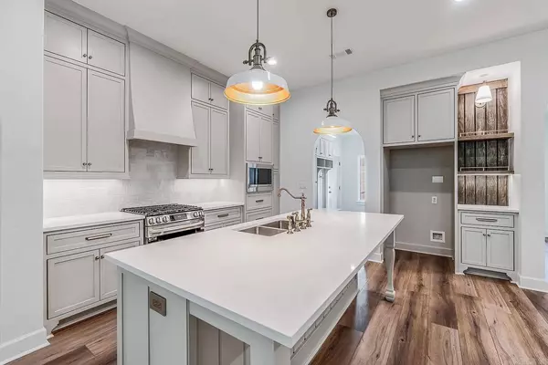 15103 Matterhorn Loop, Maumelle, AR 72113