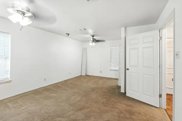 12621 Valleywood Drive, Little Rock, AR 72211