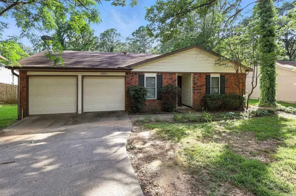 12621 Valleywood Drive