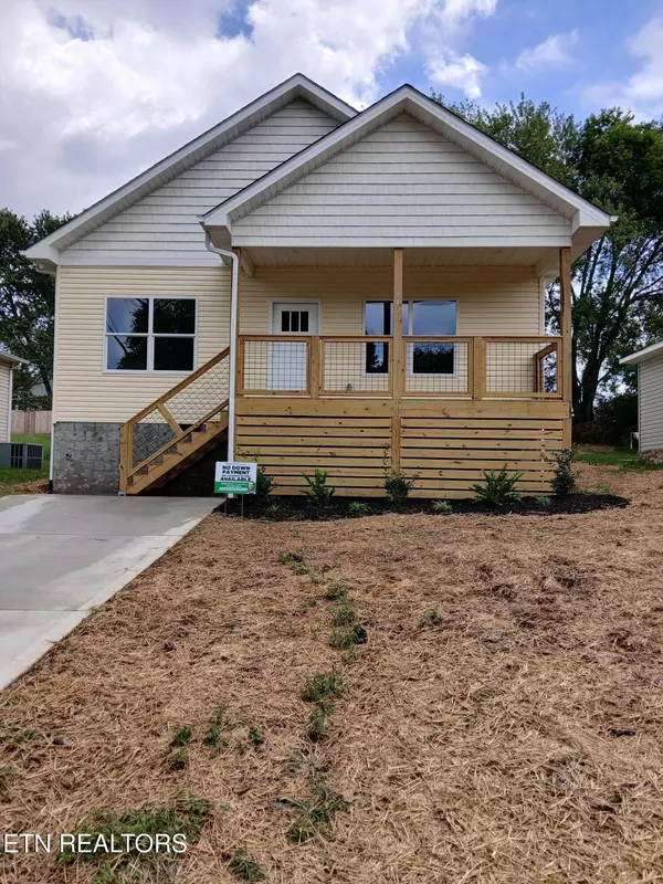 842 Vermont Ave, Knoxville, TN 37921