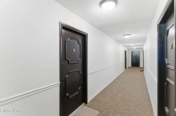 5709 Lyons View PIKE #4305, Knoxville, TN 37919
