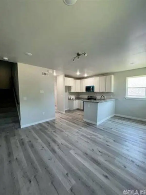 3309 W 15th Street, Little Rock, AR 72204
