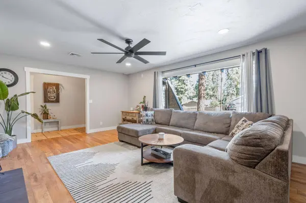 1031 Penn AVE, Bend, OR 97701