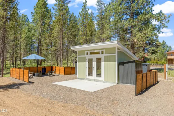 54680 Silver Fox DR, Bend, OR 97707