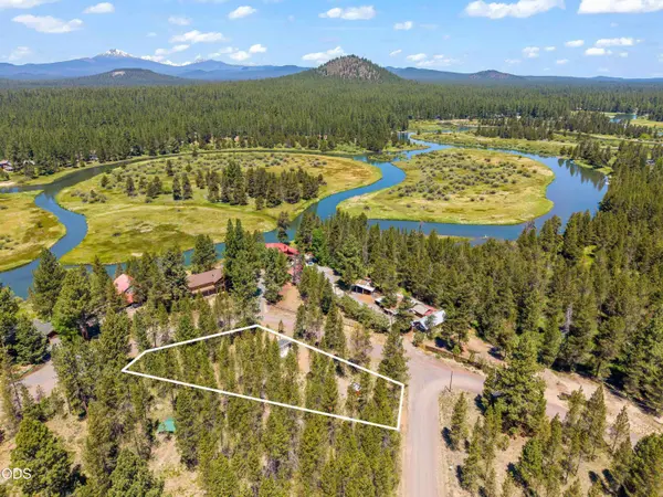 54680 Silver Fox DR, Bend, OR 97707