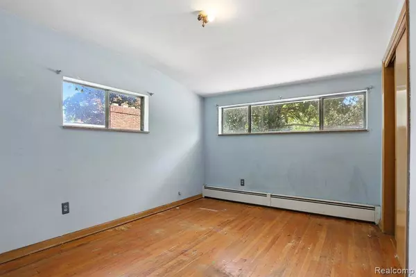 44511 Sterritt Street, Utica, MI 48317