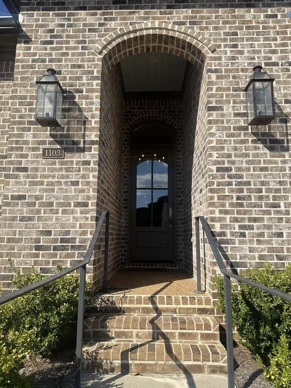 1103 Bourn Cove, Oxford, MS 38655