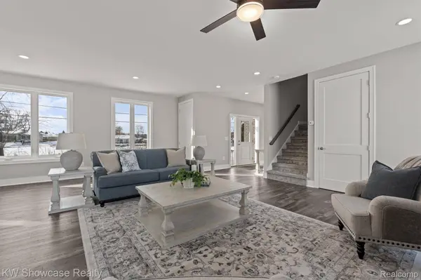 9090 Buckingham ST, White Lake Charter Township, MI 48386