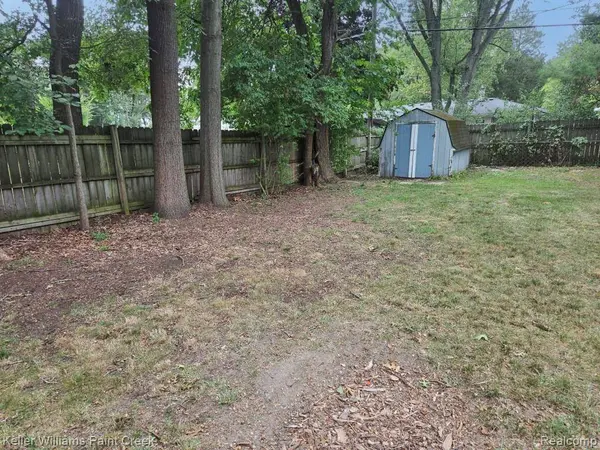 2438 Archdale, West Bloomfield Charter Township, MI 48324