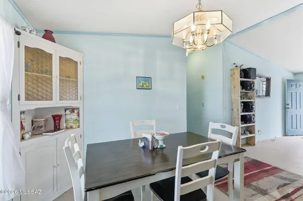 8620 S Cover View Road, Tucson, AZ 85736