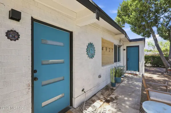 4927 E Adams St, Tucson, AZ 85712