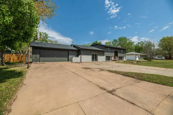 6344 N Scottsville St, Park City, KS 67219