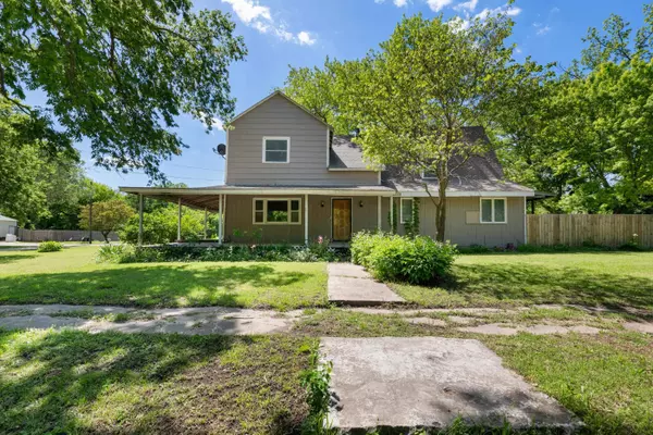 401 Walnut St, Marion, KS 66861