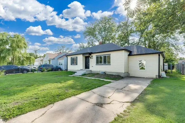 1727 N NE Parkway, Wichita, KS 67208