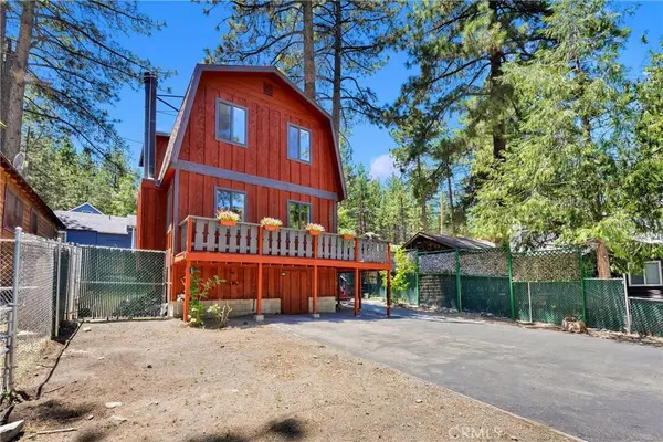 1381 Laura ST, Wrightwood, CA 92397