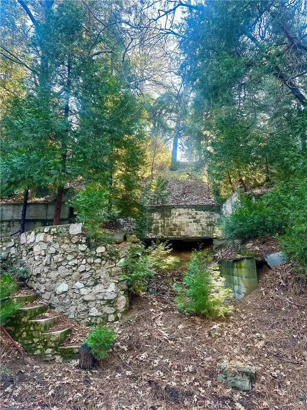 0 Ashar DR, Crestline, CA 92325