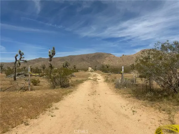26705 Corwin, Apple Valley, CA 92307