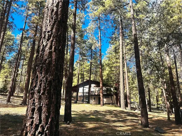 5809 Pine, Wrightwood, CA 92397