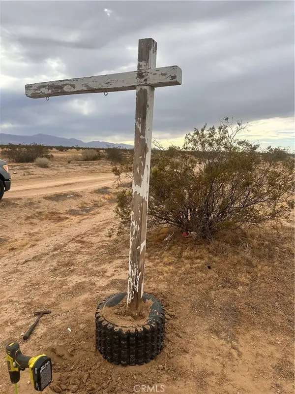 0 Crippen RD, Adelanto, CA 92301