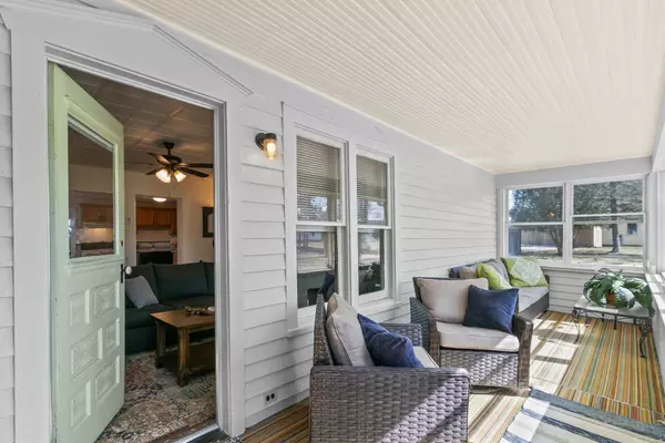 108 W Chestnut Street, Pardeeville, WI 53954