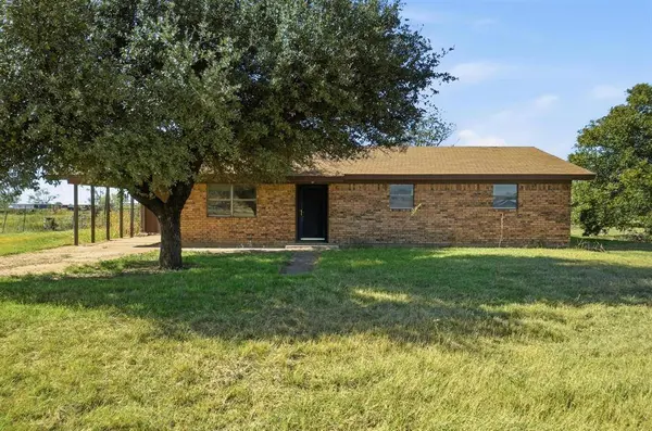 268 County Road 705, Mccaulley, TX 79534